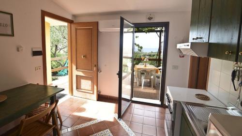 Marina Di Camerota House | Cottage Primula
