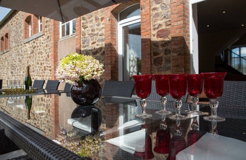 Tamerville House | Cottage Saint Michel, charming cottage in Tamerville 1-14 people