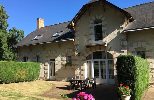 Jarze Cottage | Cottage (Sellerie sleeps 6) set in the magnificent grounds of a Chateau