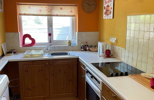 Stockton-on-Tees Cottage | COTTAGE SLEEPING 4 HAYSTACK/HAYLOFT NEXT TO FOX COVERT PUB YARM