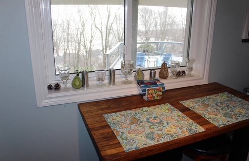 Port Stanley House | Cottage suite over Lake Erie w hot tub & beach access 20% discount Nov 16-20