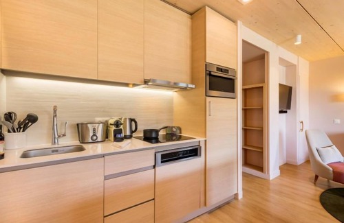 Bailly-Romainvilliers Apartment | Cottage VIP by Interhome