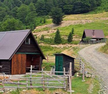 Sumece House | Cottage Vranica