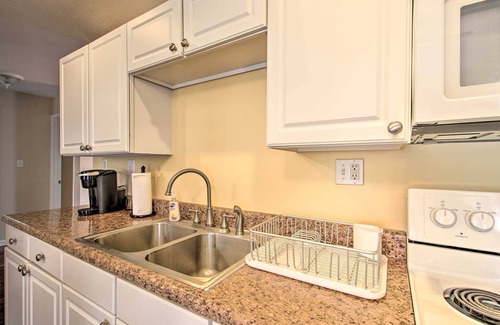 Ste Genevieve Cottage | Cottage w/Yard, Walk to Historic Attractions