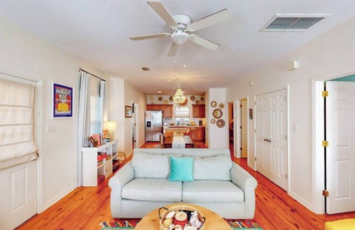 Fort Morgan House | Cottage with Beach access & pools-Sleeps 6-WIFI