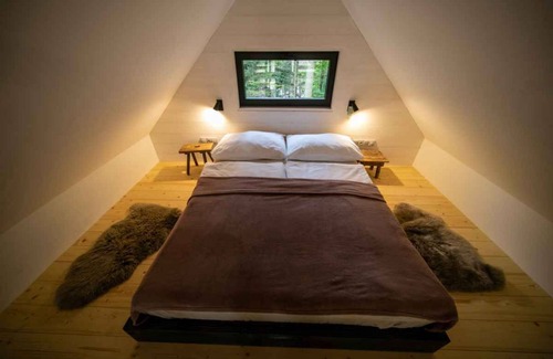 Dolni Mesto Cottage | Cottage with fireplace and outdoor fireplace with grill