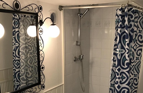 Vessey Cottage | Cottage with heated pool - The "J1" - 4 people