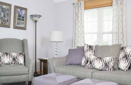 Berlin Cottage | Cottage with jacuzzi, Downtown Berlin Ohio