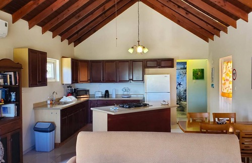 Sero Colorado Cottage | Cottage with Ocean view at walking distance from popular beaches, Sero Colorado