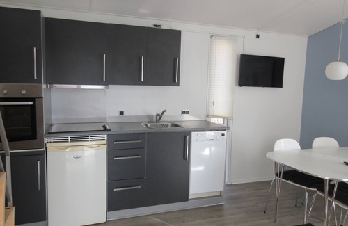 Ronbjerg House | Cottage with panoramic views of the Limfjord and Legind Mountains.