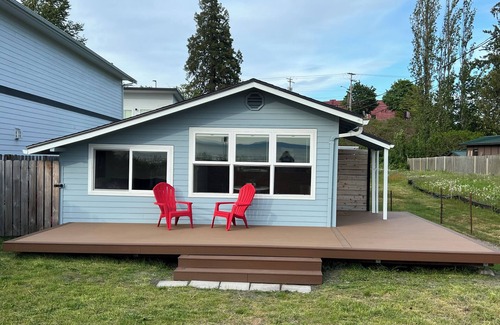 Birch Bay House | Cottage with Private Beach in Birch Bay