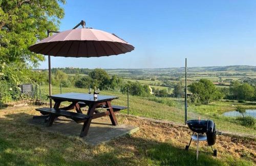 Mont-Saint-Jean House | Cottage with Splendid Views