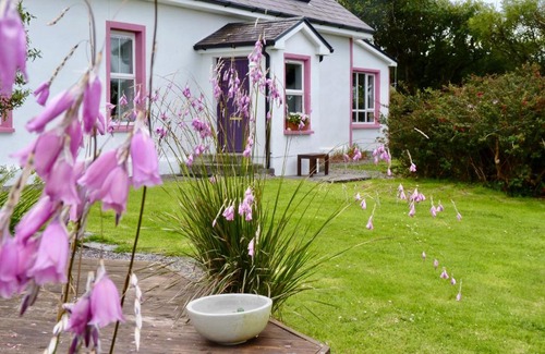 Valentia Island House | Cottage with the Pink Gate
