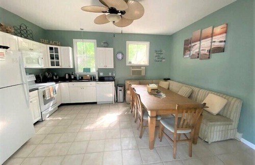 Summer Village Cottage | Cottages at Summer Village, fully furnished cottage, Wi-fi, heated pools, hot tub