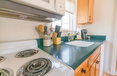 Sitka Cottage | Cottages on Monastery – A Downtown Sitka Retreat