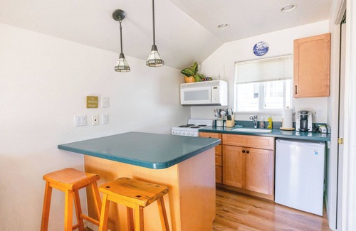 Sitka Cottage | Cottages on Monastery – A Downtown Sitka Retreat