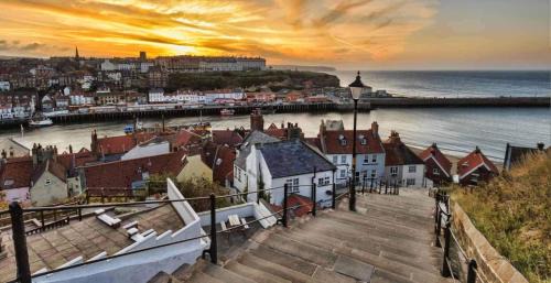 Whitby Apartment | Cottages-Whitby