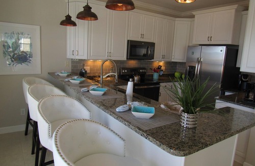 Ocean Isle Beach Condo | CottageVacations4u "Another Day at the Beach"-Ocean View- Pool Club-dog friendly