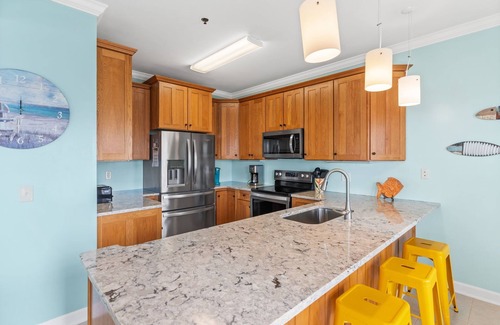 Ocean Isle Beach Condo | CottageVacations4u "Shore Thing"- ocean views-direct beach access-pool club