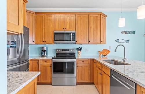 Ocean Isle Beach Condo | CottageVacations4u "Shore Thing"- ocean views-direct beach access-pool club