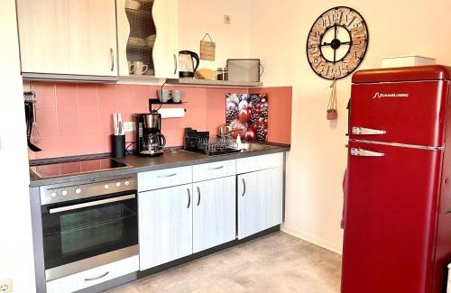 Cottbus Apartment | Cottbus-Apartments - Red Apartment I privat I Wifi I Küche I Balkon