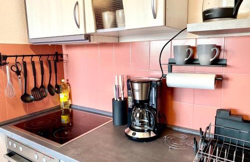 Cottbus Apartment | Cottbus-Apartments - Red Apartment I privat I Wifi I Küche I Balkon