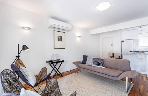 Cottesloe Apartment | Cottesloe Seadragon Apartment - Executive Escapes
