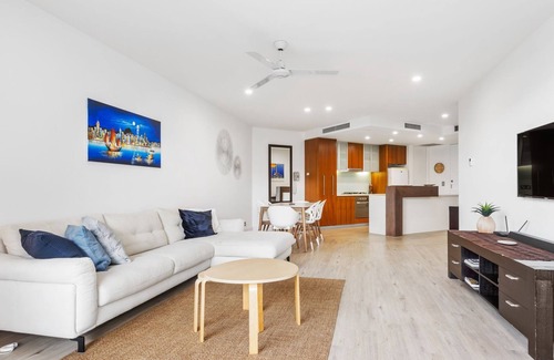 Casuarina Apartment | COTTON BEACH APARTMENT 33 WITH POOL VIEWS