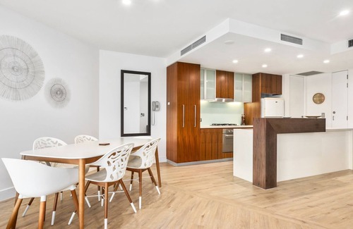 Casuarina Apartment | COTTON BEACH APARTMENT 33 WITH POOL VIEWS