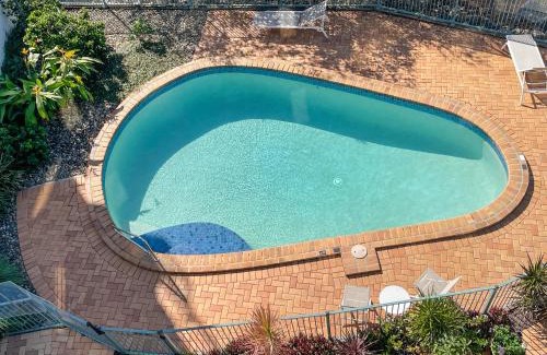 Maroochydore Apartment | Cotton Tree Waterfront with Jetty