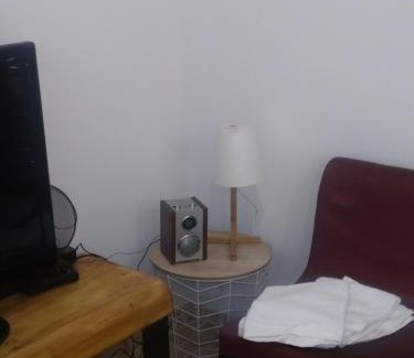 Le Bourget Apartment | Couche-tard