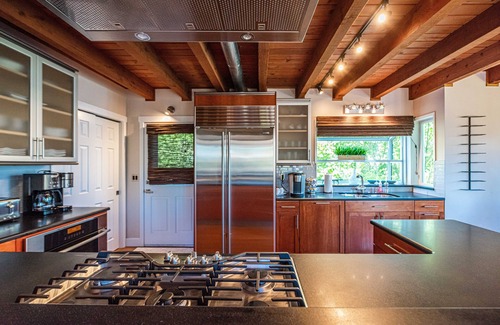 Eastgate House | Cougar Mountain Retreat with hot tub, sauna, and 3 floors of lake views!