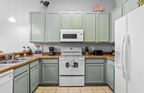 Bahama Bay Condo | Couilli Condo At Bahama Bay