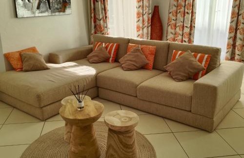 Frejus Plage Apartment | COULEURS DES ILES , Fréjus-plage