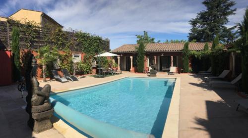Vallon-Pont-d'Arc Bed & Breakfast | Couleurs du Sud