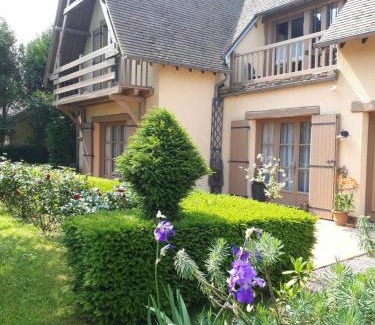 Limetz-Villez Bed & Breakfast | Couleurs du temps - pres Giverny