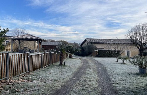 Saint-Caprais-de-Bordeaux House | Country house completely renovated in the middle of vineyards and woods