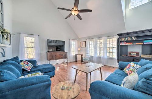 New Concord House | Country-Chic Home with Fire Pit, Steps to Lake!