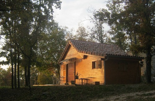 Belmont-Sainte-Foi Ski Chalet | Country cottage in the Lot woods, Quercy blanc