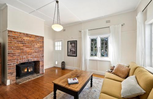 Mittagong House | Country Cottage Charm