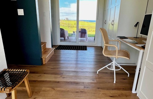 Park Corner Cottage | Country cottage, exceptional view, lake, dunes and sea. 5 minutes from the beach