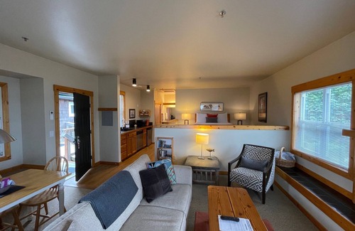 Langley Bed & Breakfast | Country Cottage of Langley