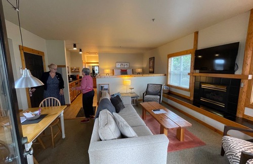 Langley Bed & Breakfast | Country Cottage of Langley