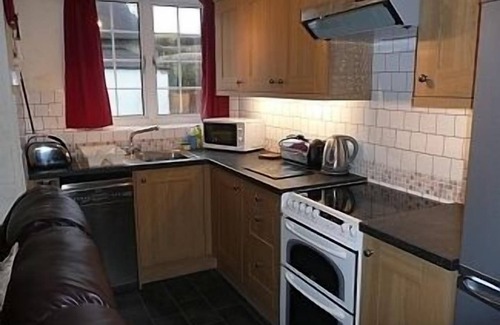 Barnstaple Cottage | Country Cottage, Situated On A Wing Of A 17th Century Farmhouse, 4* Standard