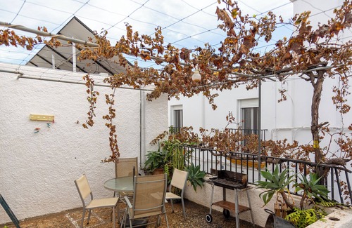 Lucainena de las Torres House | Country House 'Los Perez Alojamiento Rural' with Shared Terrace, Wi-Fi and Air Conditioning