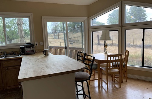 Walnut Creek House | Country getaway near Walnut Creek and all things Bay Area