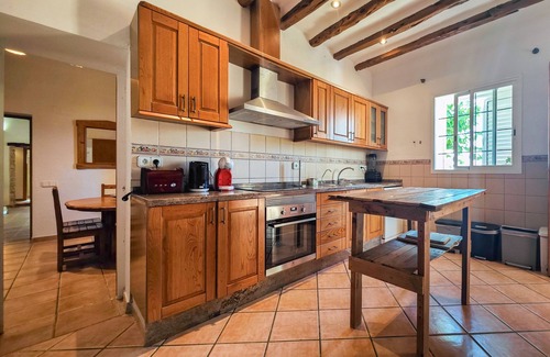 Sant Joan de Labritja House | Country Home 'Cas Ramons' with Mountain View, Wi-Fi and Air Conditioning