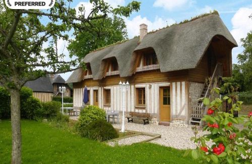 Saint-Martin-aux-Buneaux House | Country House in Normandy near Étretat