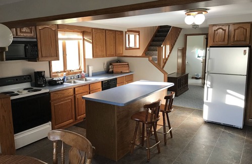 Atlantic Mine House | Country Home Close to Town with WiFi