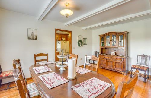 Lineville House | Country Home Near Lake Wedowee Patio and Fire Pit!